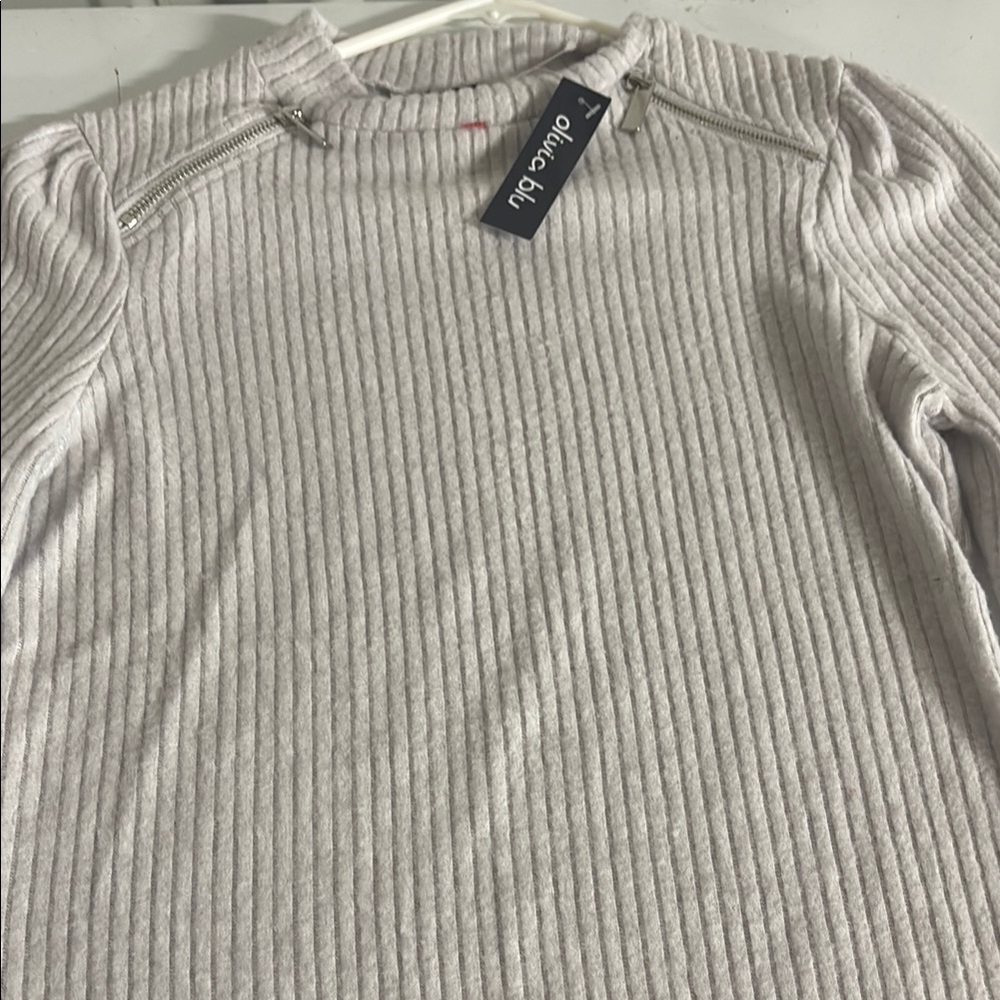 Blue Su Gray Ribbed Women's Top